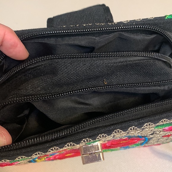 Mexican Style Colorful Floral Design Crossbody Purse - Picture 3 of 7